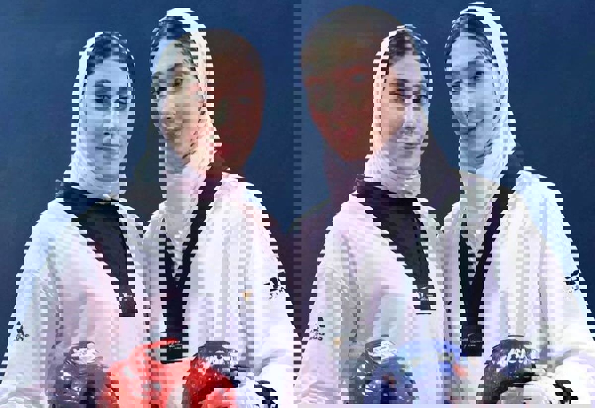 2182077