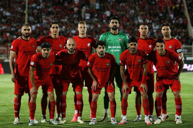 بازیکنان تیم قهرمان ممنوع المصاحبه شدند!