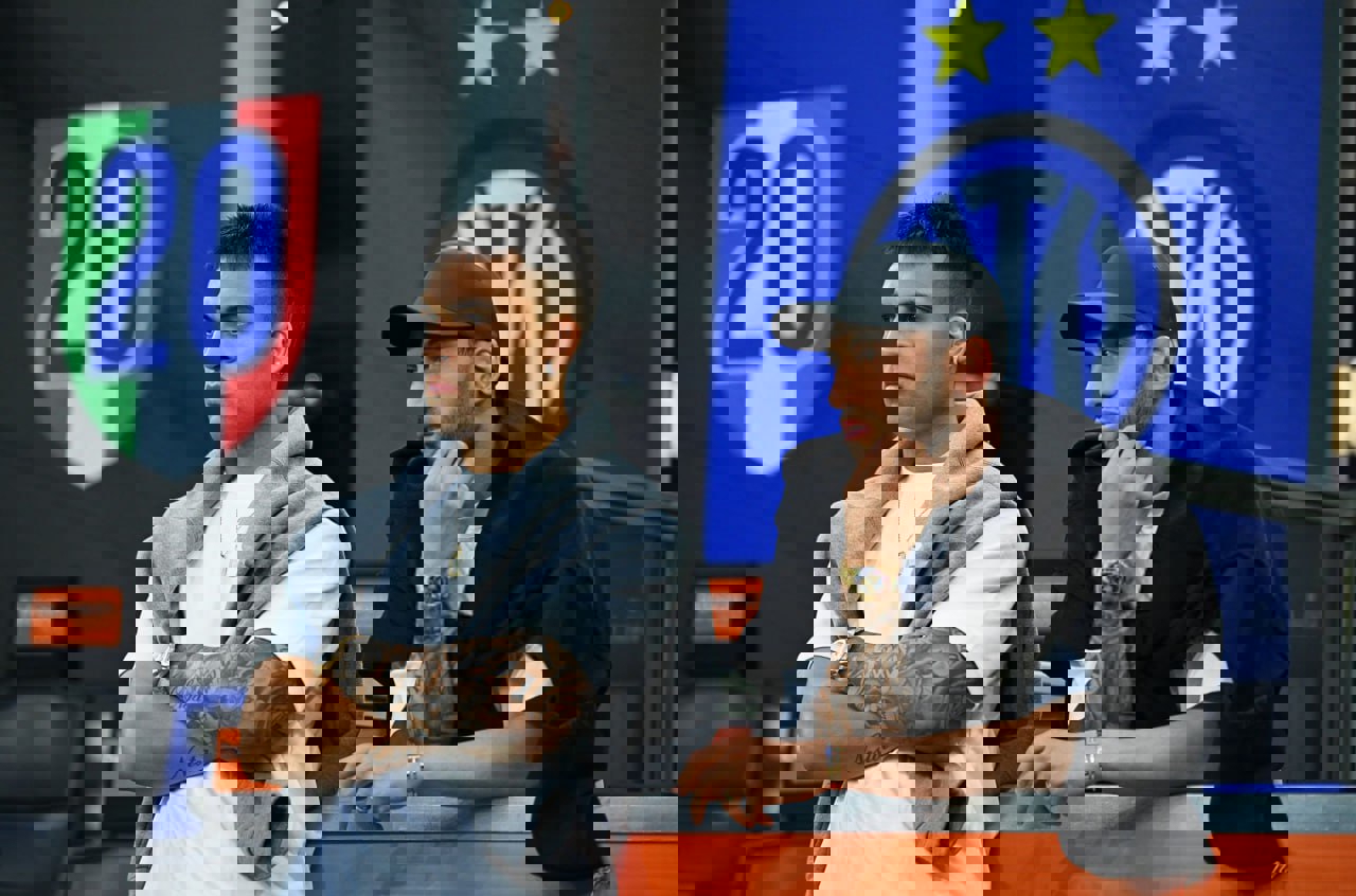 2182169