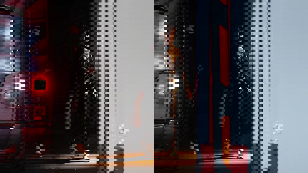 2182185