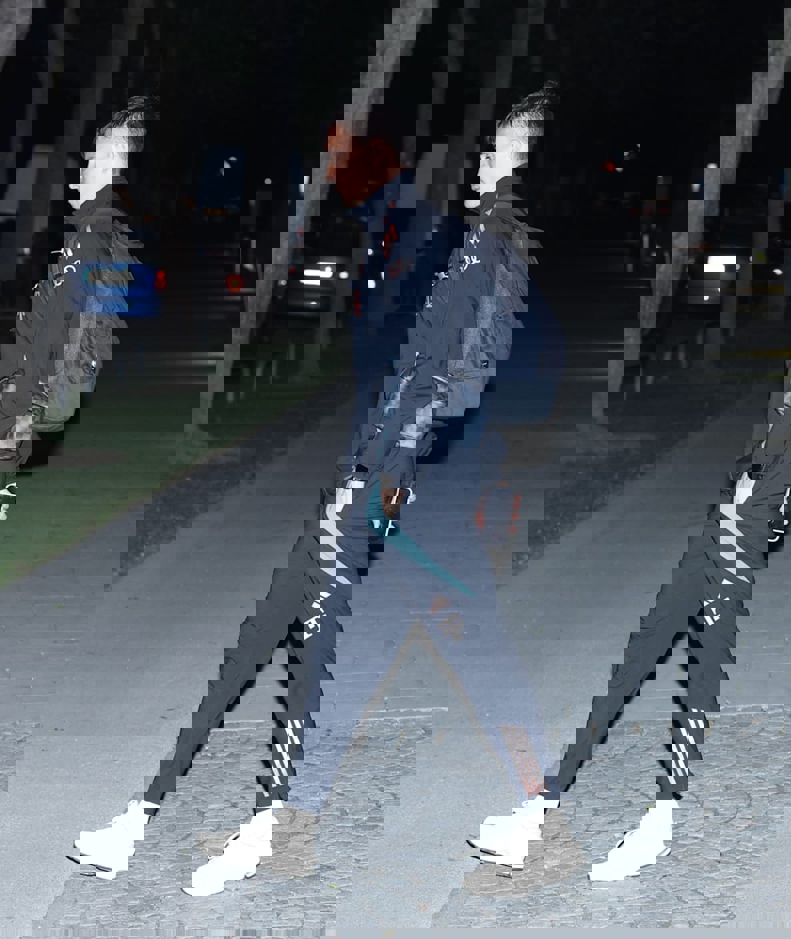 2182186