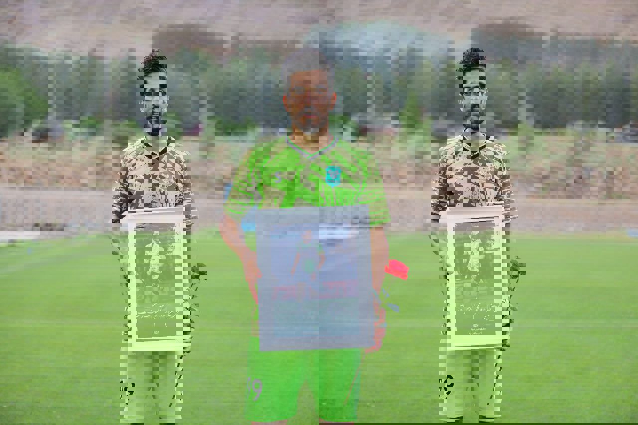 2182324