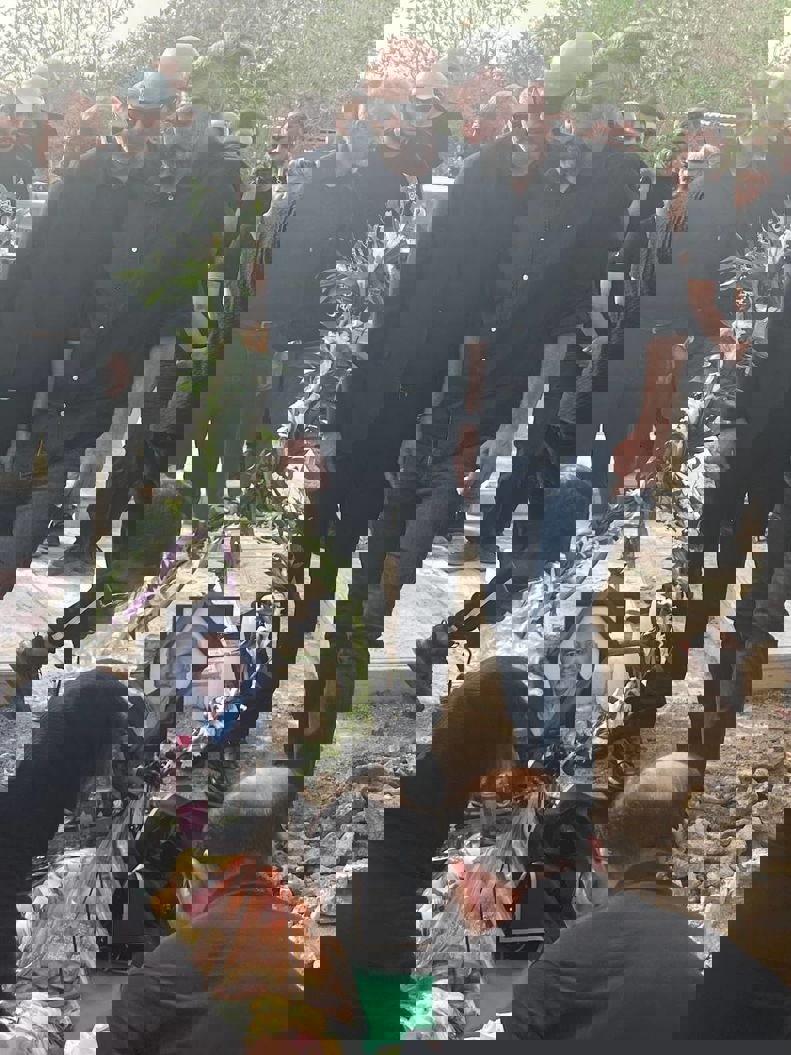 2182253