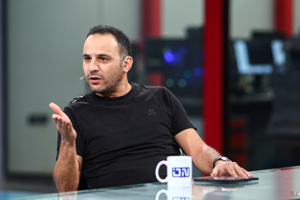 برهانی: فقط هواداران استقلال را خوشحال کنید