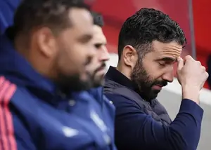 برنتفورد 4-3 یونایتد: گل‌های لحظه آخری کافی نبود