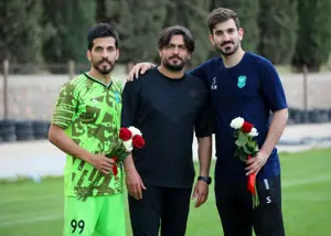 روز معلم تبریک به یک دبیر - فوتبالیست چپ پا!
