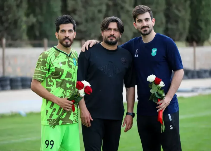 روز معلم تبریک به یک دبیر - فوتبالیست چپ پا!