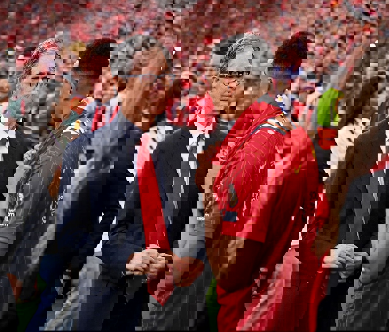 2182553