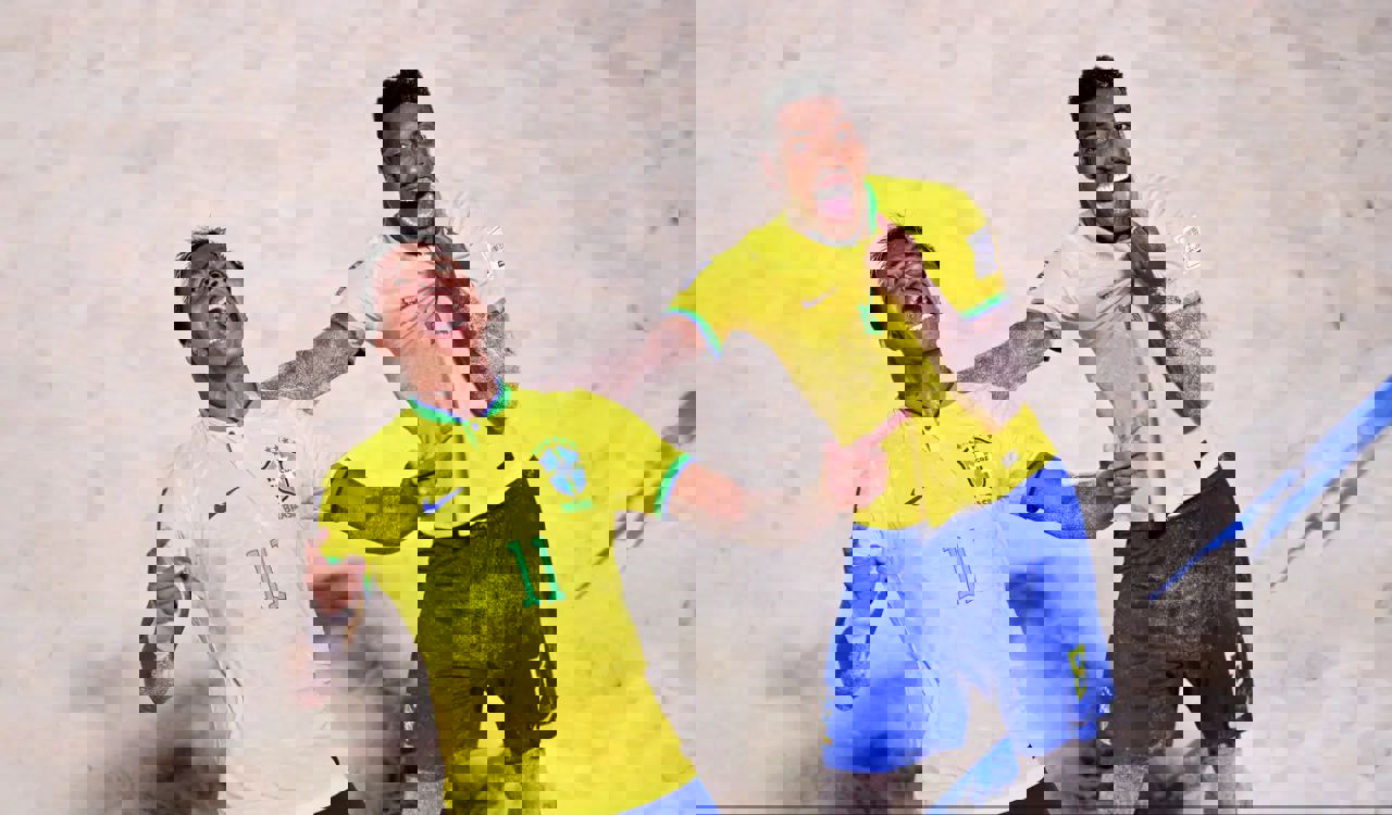 2182476