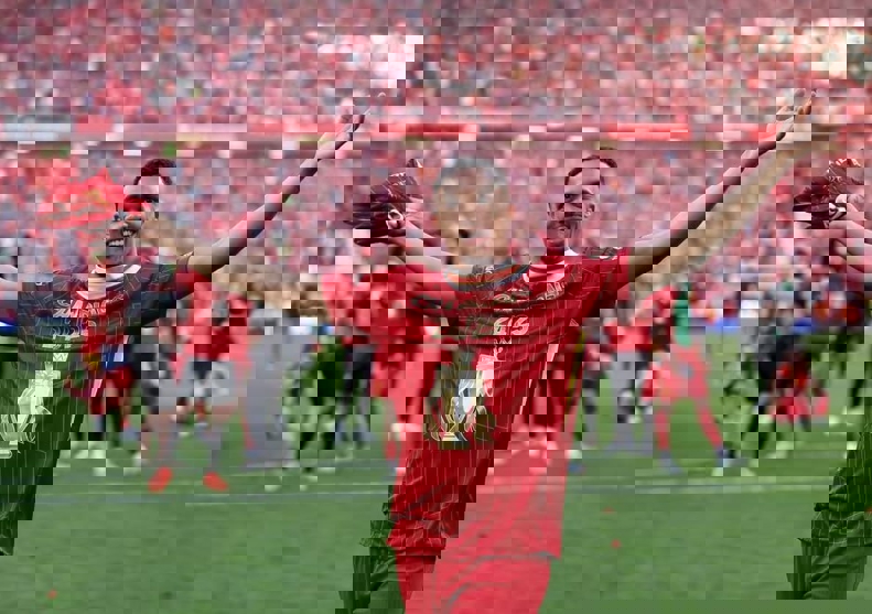 2182555