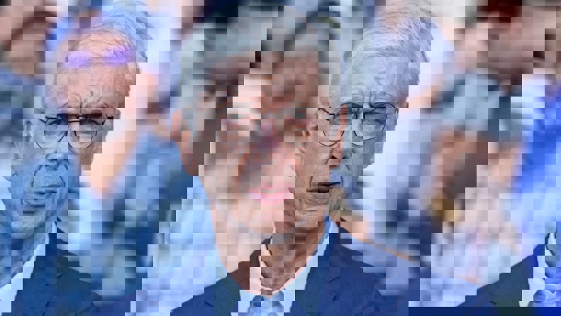 2182689