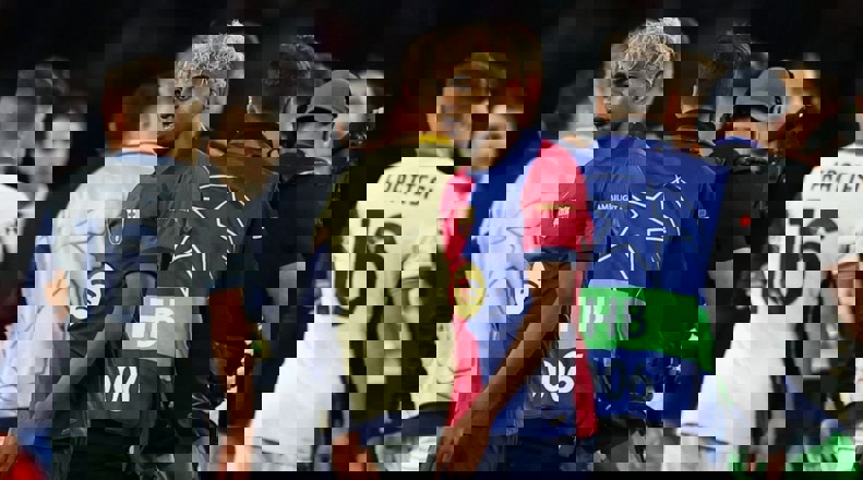 2182593