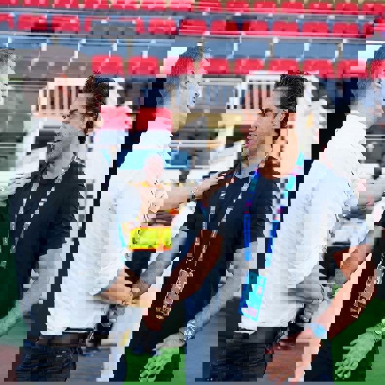 2182800
