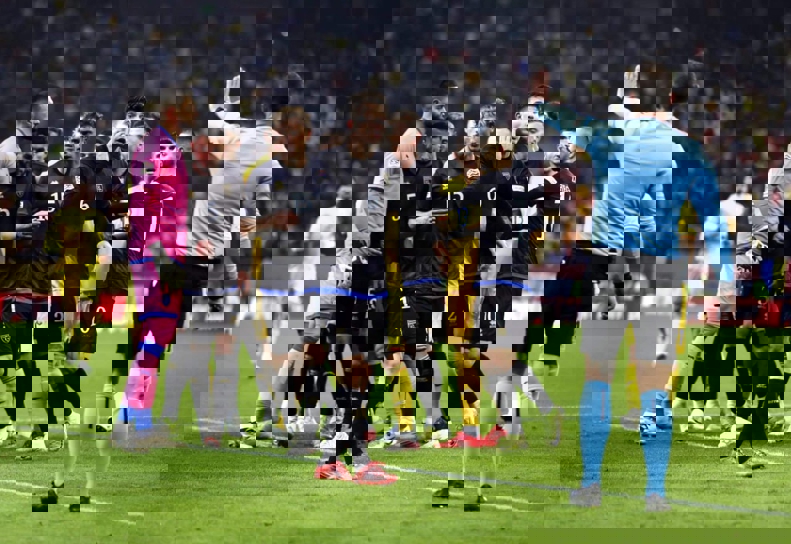 2182790