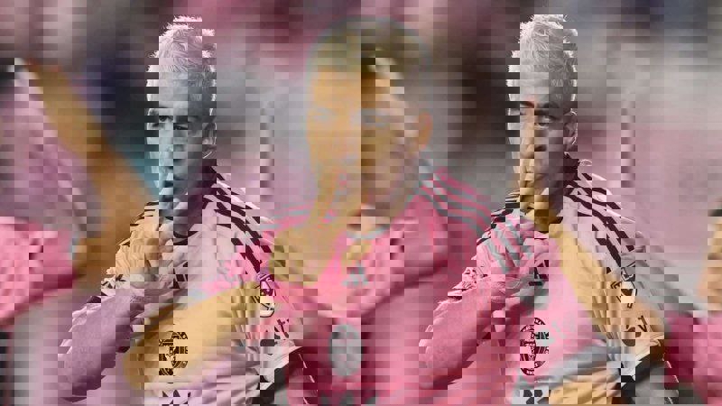 2182850