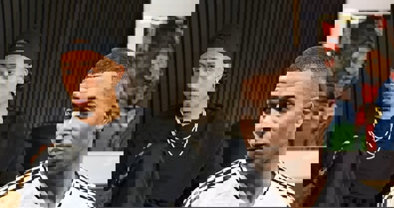 2182829