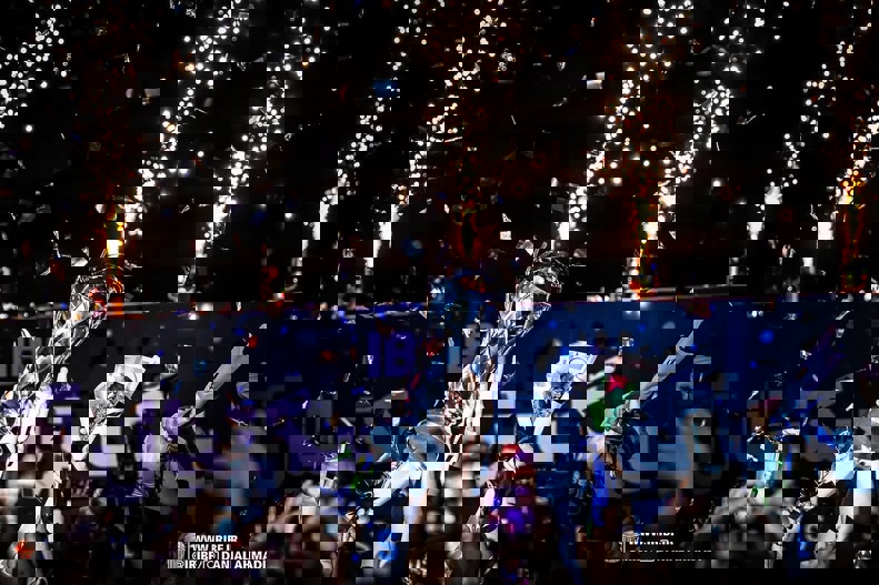 2182906