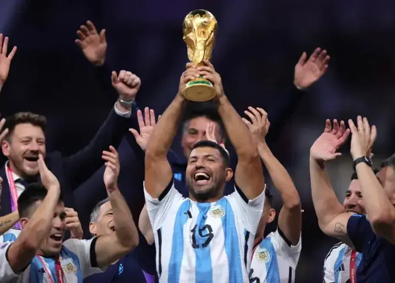 آگوئرو: علاقه رئال به من واقعی نبود!