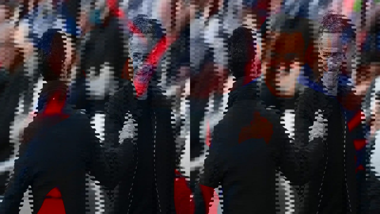 2182889