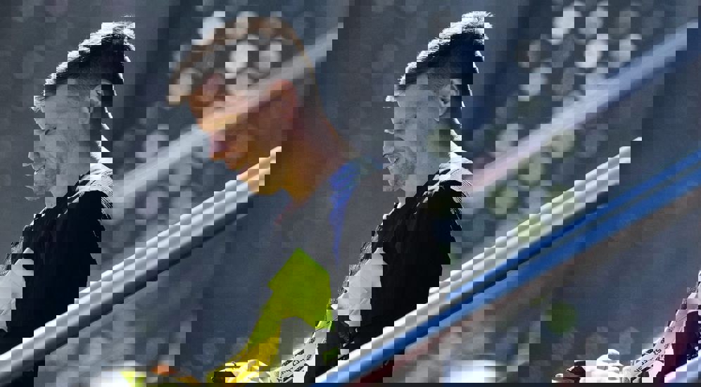 2183001