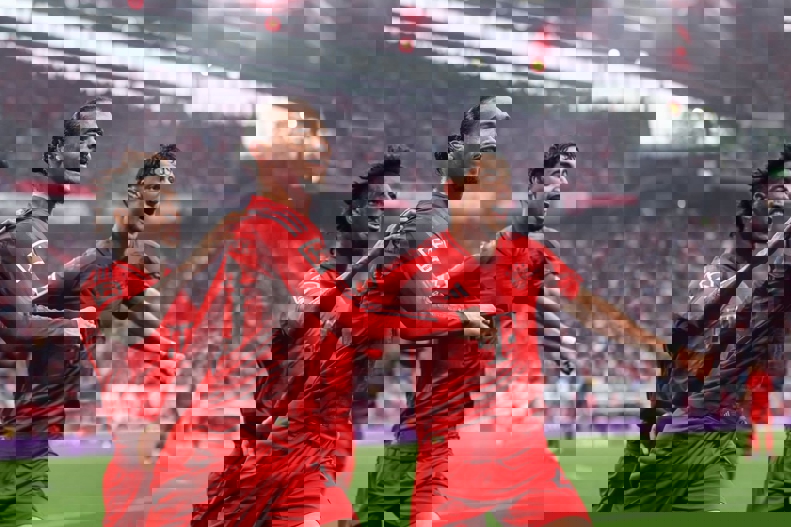 2183017