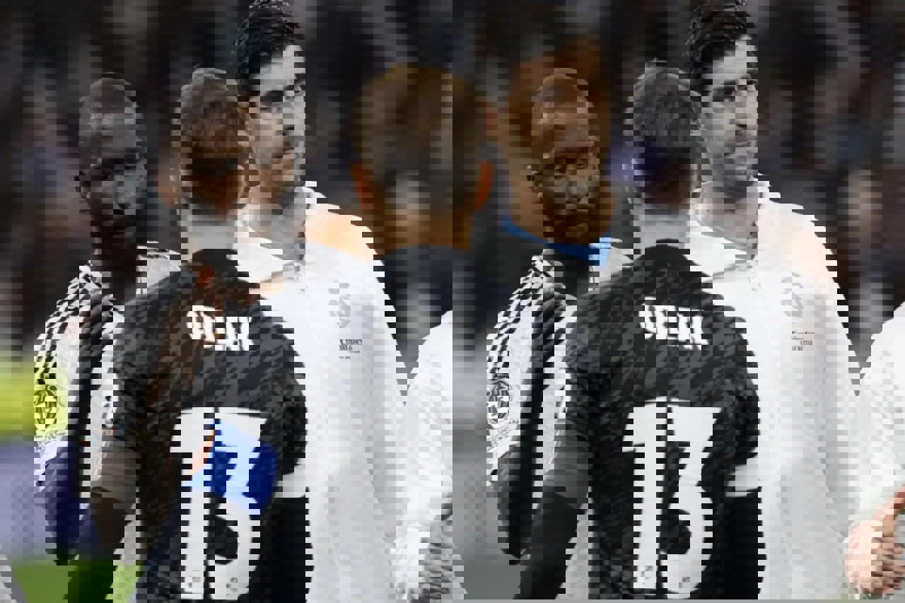 2183082