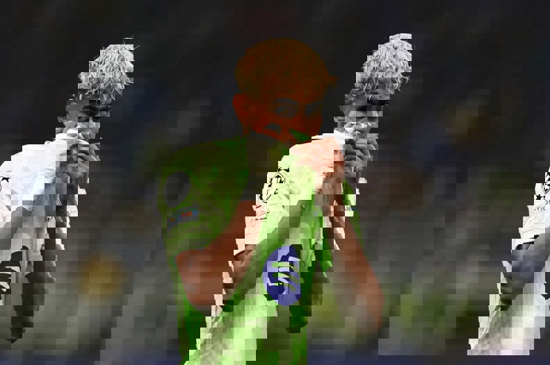 2183283