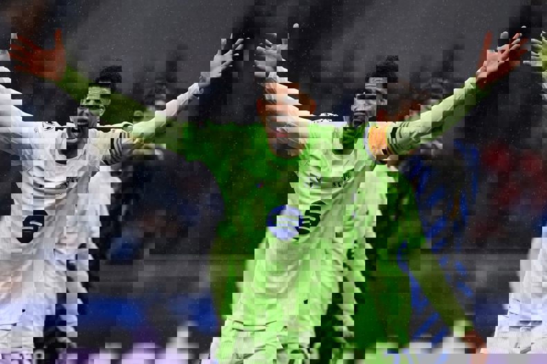 2183305