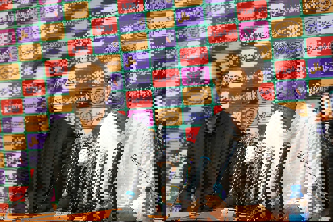 2183404