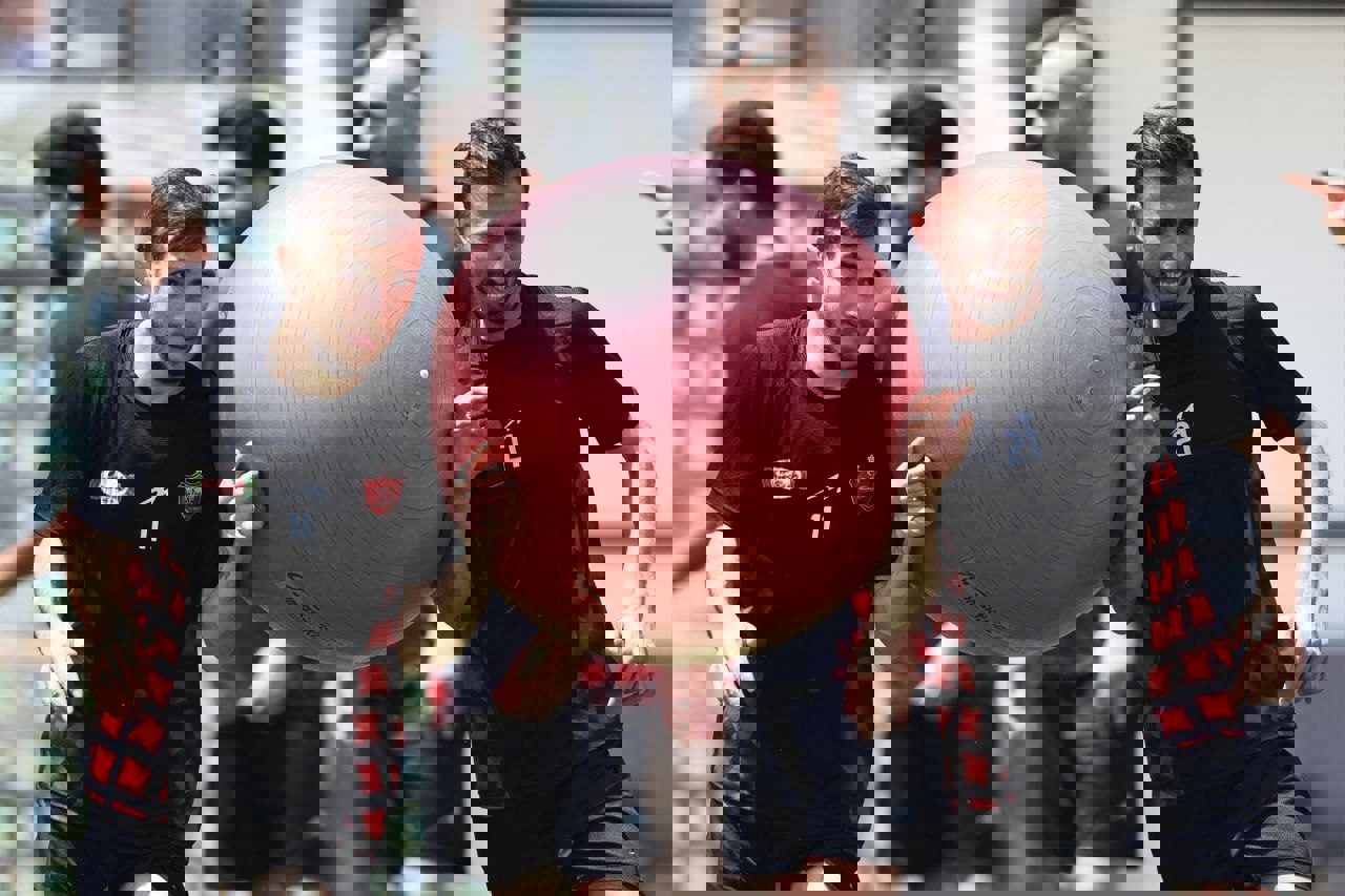 2183457