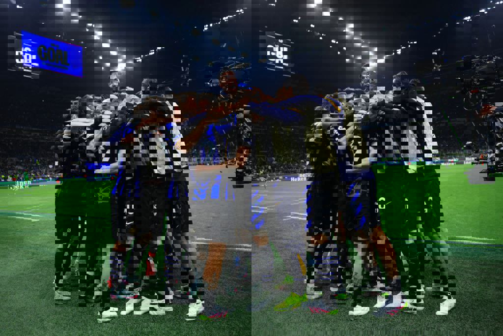 2183711