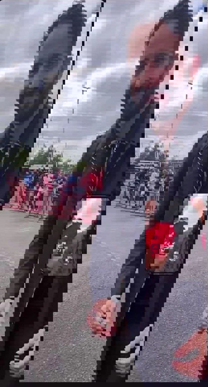 2184061