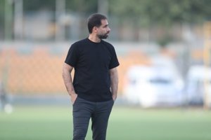 ابراهیم صادقی: استقلال باید به بندرعباس بیاید