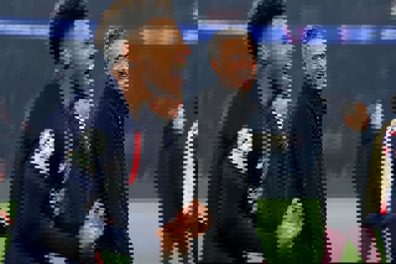 2183816