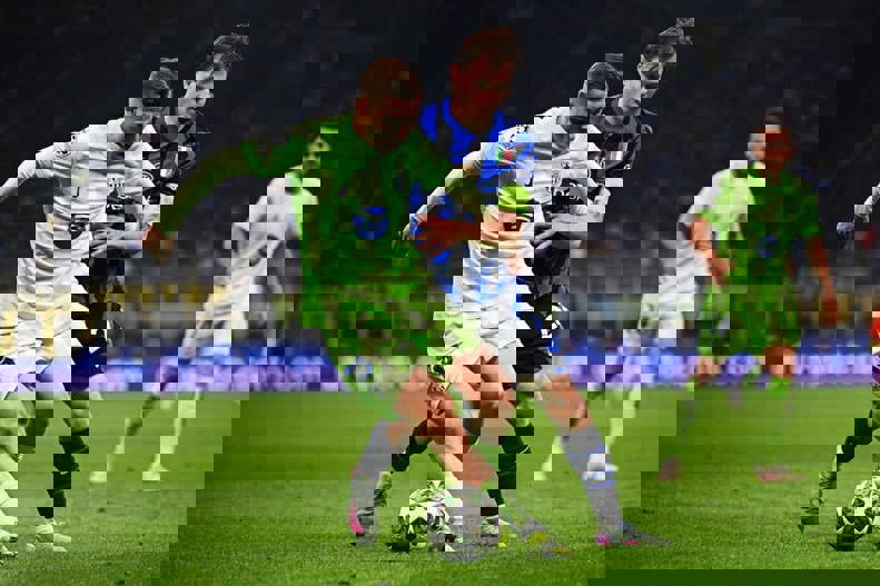 2183861