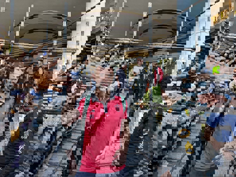 2183951