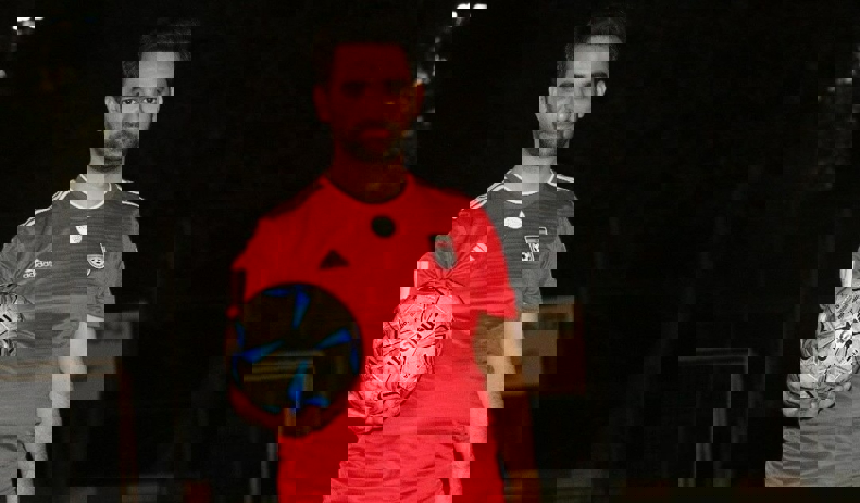2183875