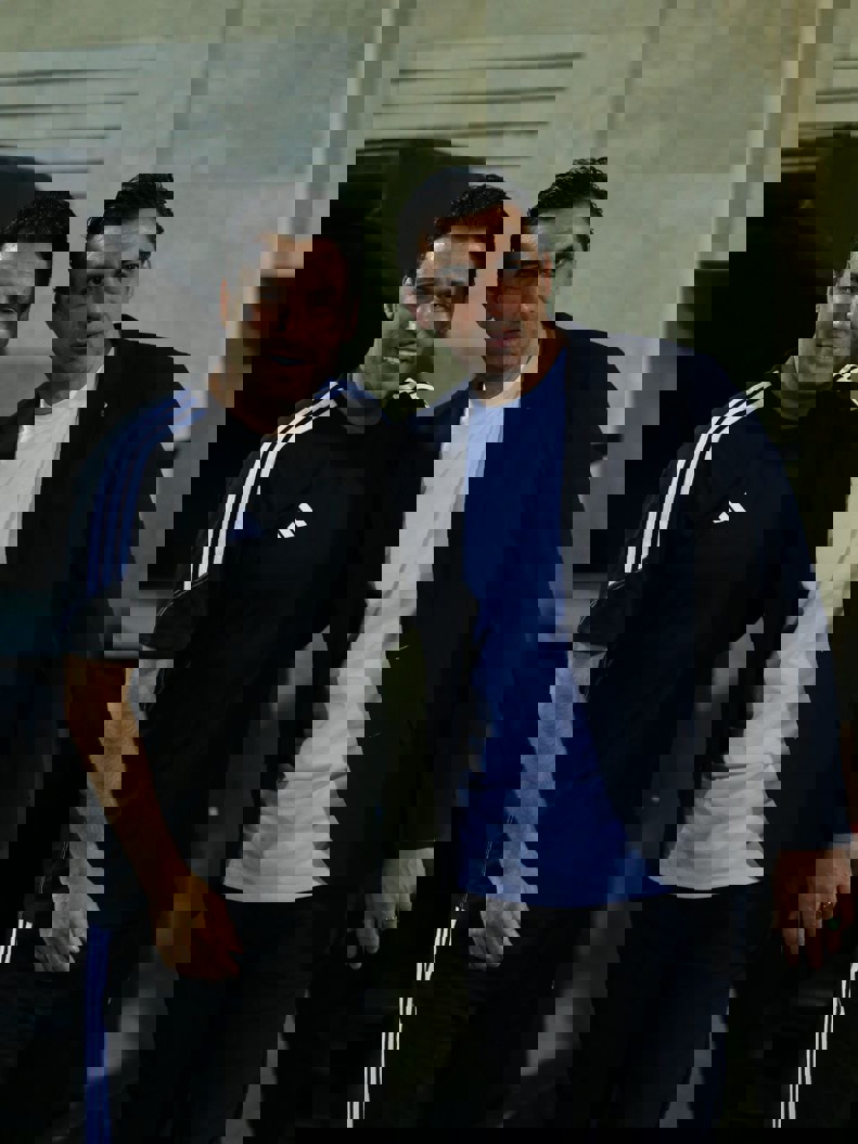 2184005
