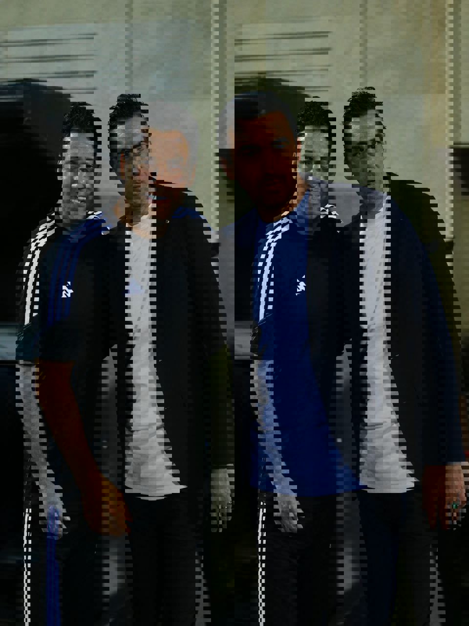 2184005