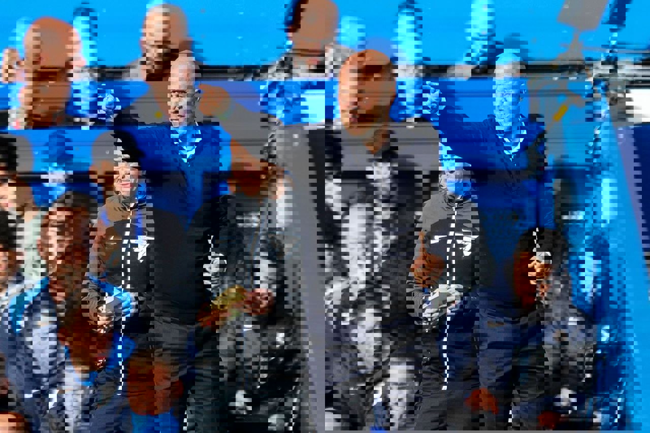 2184196