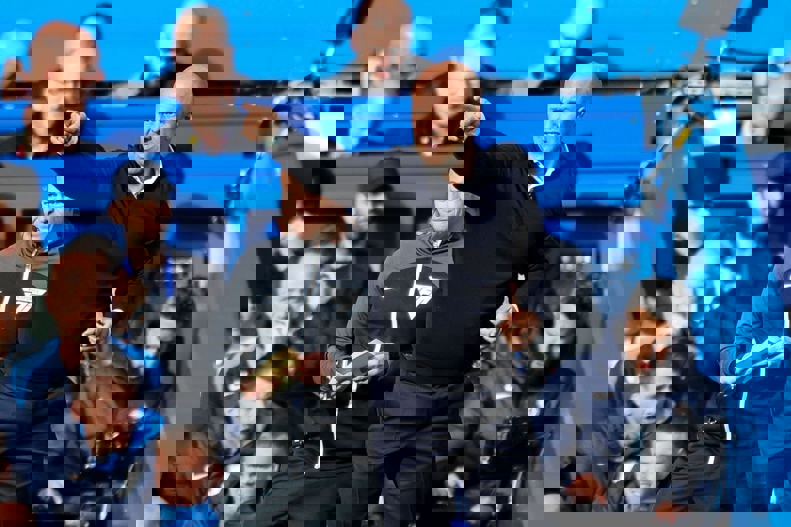 2184196