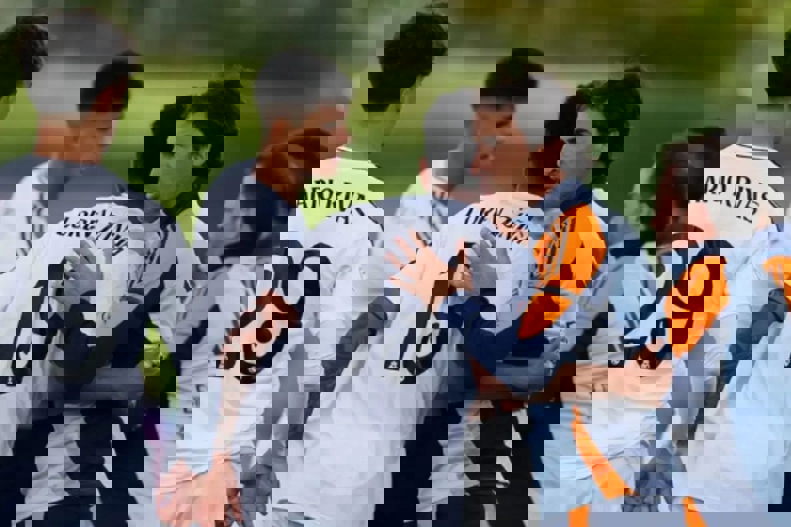 2184315