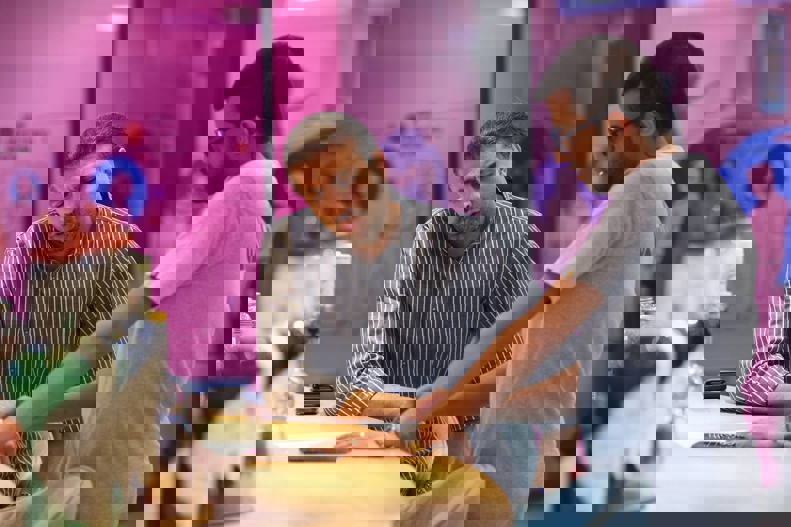 2184381