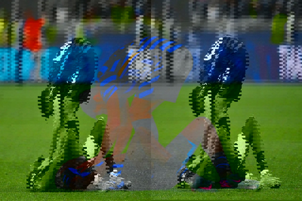 2184393