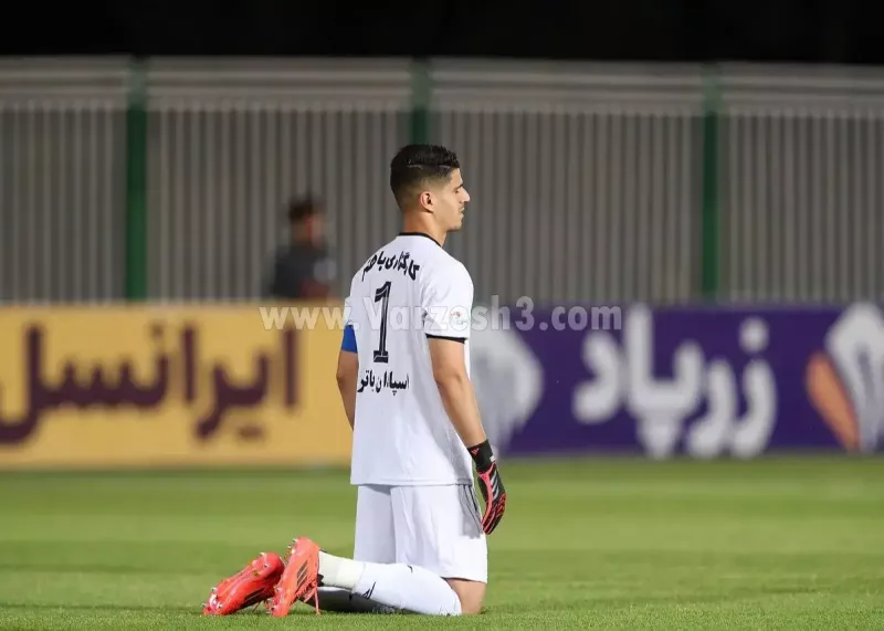 پیام نیازمند نگران پرسپولیس (عکس)