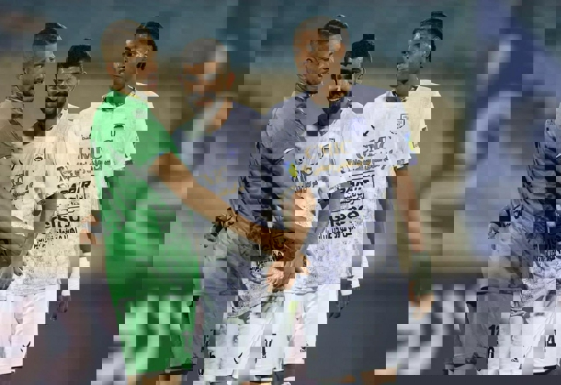 2184537