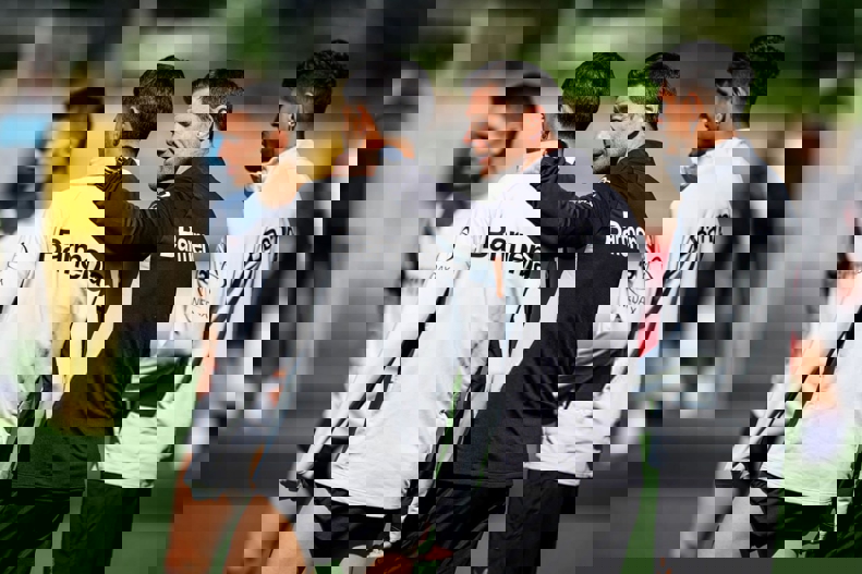 2184584
