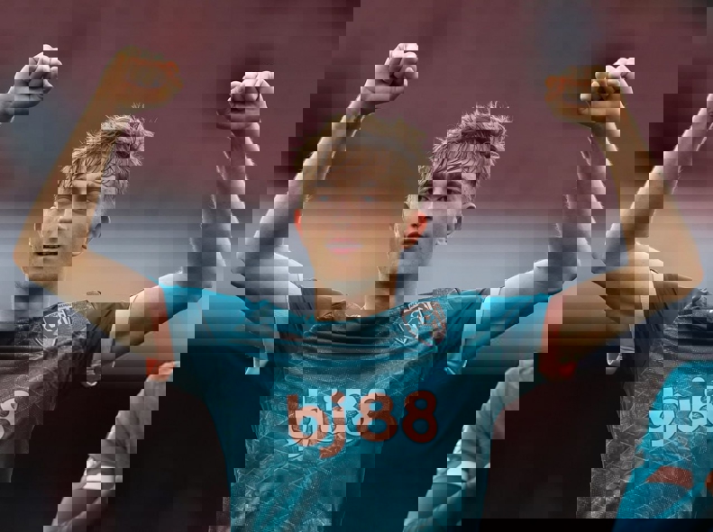 2184698