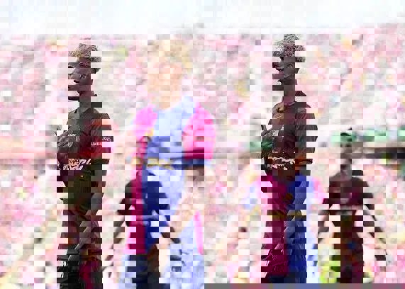 2185381