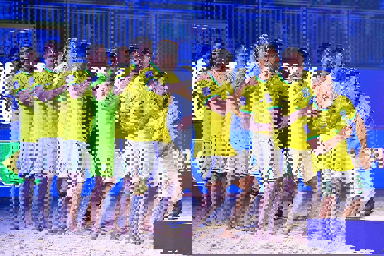 2185378